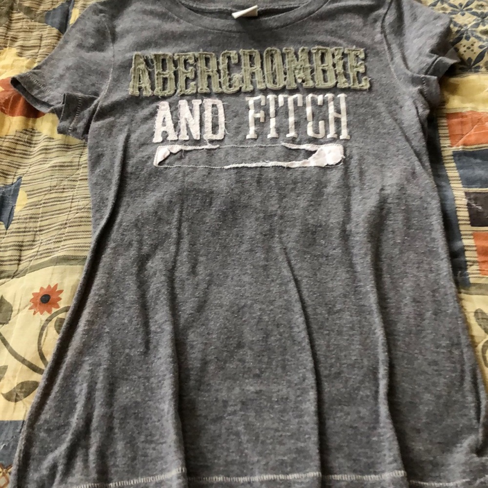 Abercrombie tee shirt
